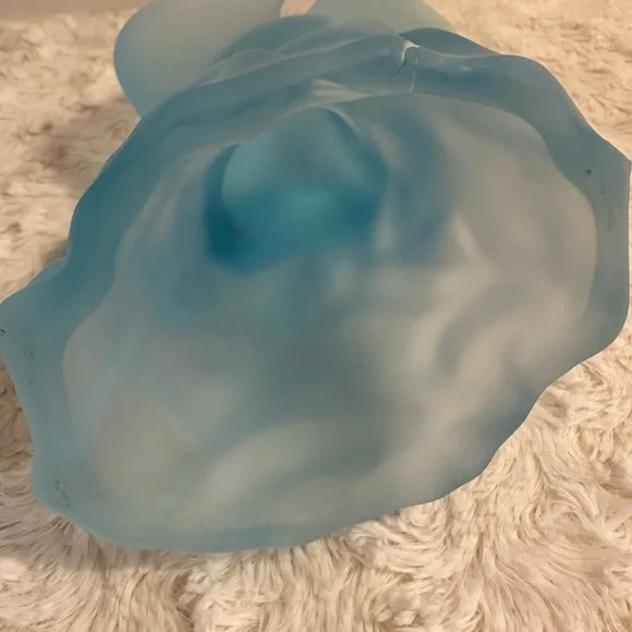 Vintage L.E. Smith Satin Glass Bird - Picture 6 of 6